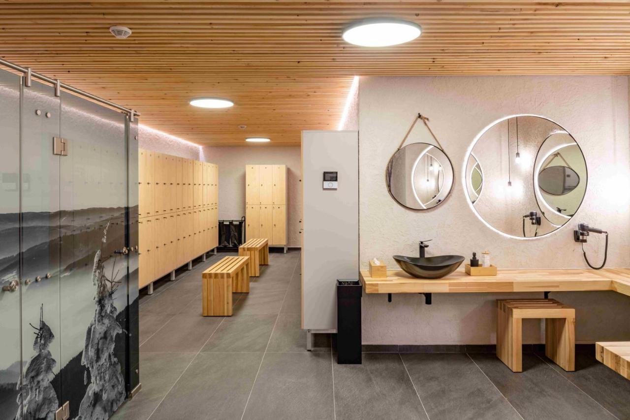 Wellness Hotel Ondrasuv Dvur Bila  Exterior photo